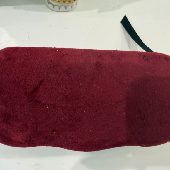 Gucci Black Sunglasses with Crystal Accents - Picture 5 of 6